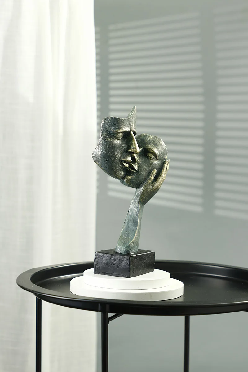 Decorative Statues Cyan Gold Face Mask Sculptures For The Room Couple Gift Room Ornaments Home Decor Craft Desktop Accessories