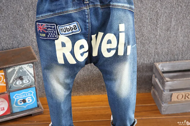 11358446174_1696590532