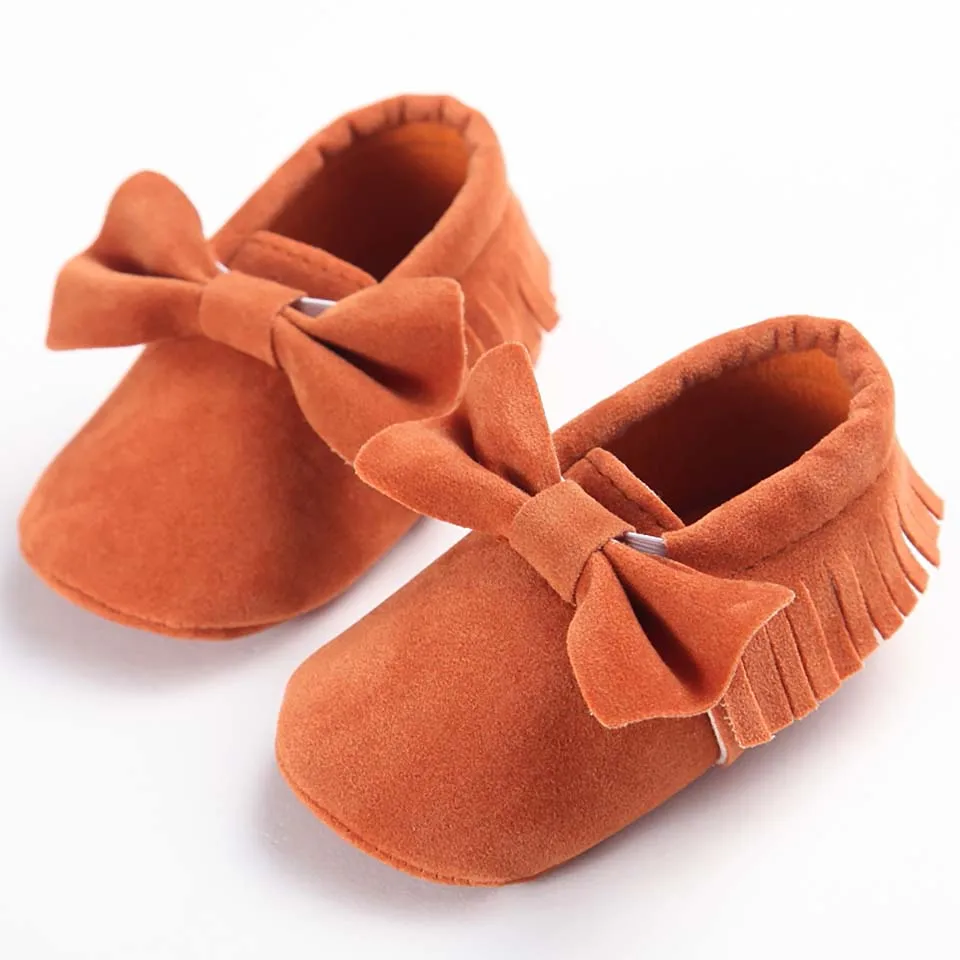 Детские ботиночки для новорожденных и малышей, детские мокасины для малышей, обувь для малыша с кисточками и бантом, повседневные кроссовки с блестками для детей 0-18 месяцев на осень - Цвет: Crownish Red