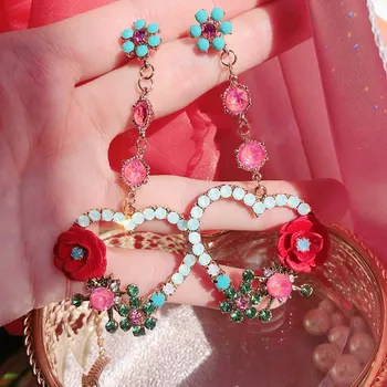 

Vintage New Exaggerated Heart Crystal Drop Earrings For Women Students Luxury Metal Flower Pendientes Party Jewelry