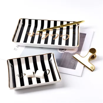 

Scandinavian Marble Storage Trays Luxury Cosmetic Jewelry Organizer Trays Chic Kitchen Dessert Fruit Dish Ceramic Plate