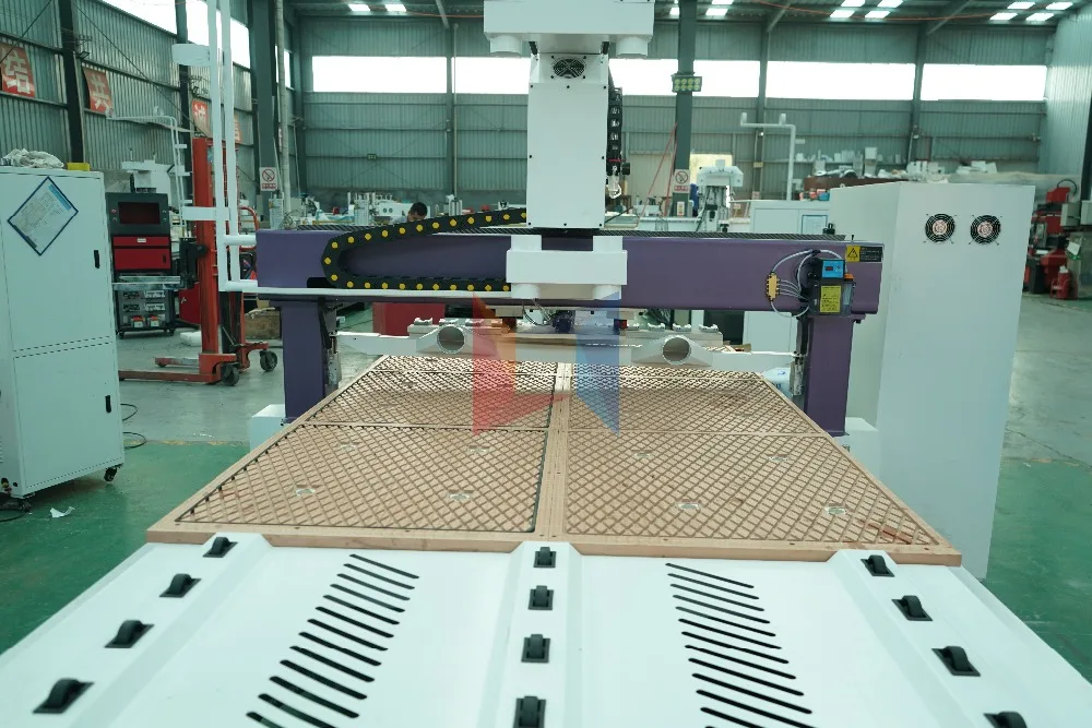 Высокая точность ATC древесины фреза для резки; cnc гравировальный станок
