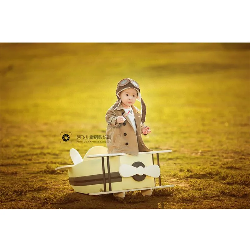 Baby Boy Props for Photography Vintage Wood Plane Newborn Photo Shoot Accessories Blanket Studio Foto Props Baby Posing Sofa Bed