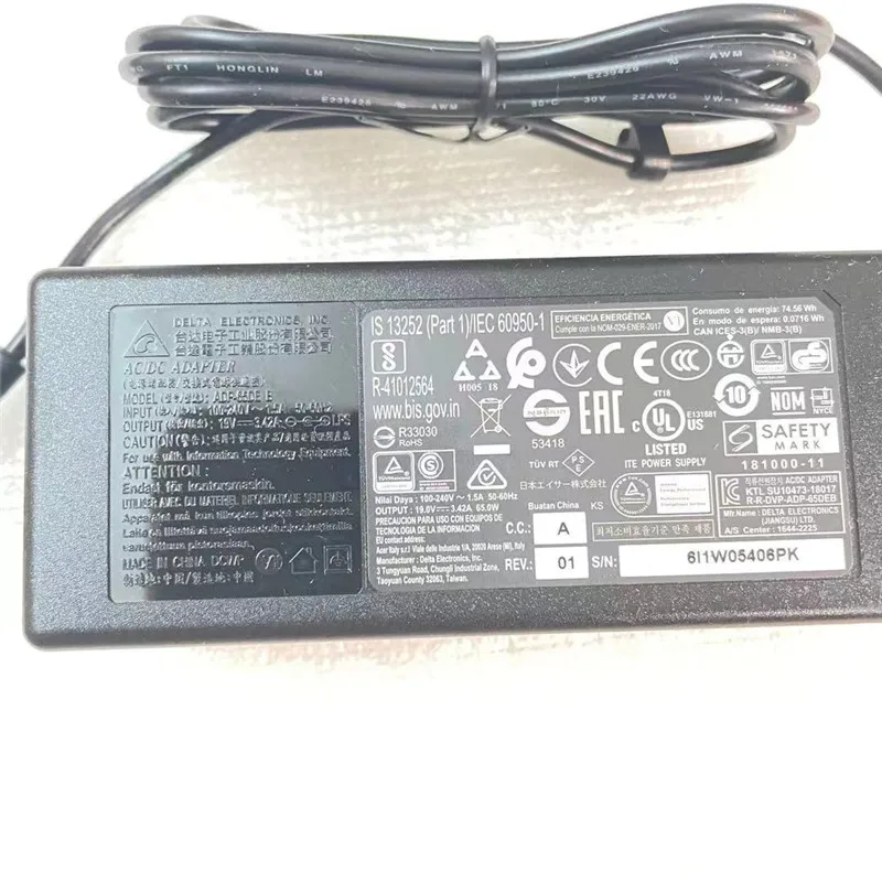 19V 3.42A 65W 3.0*1.0MM Laptop Adapter Charger For Acer Aspire S7 391 V3-371 Switch12 PA-1450-26 A13-045N2A 547H 56RQ SF314-51-7