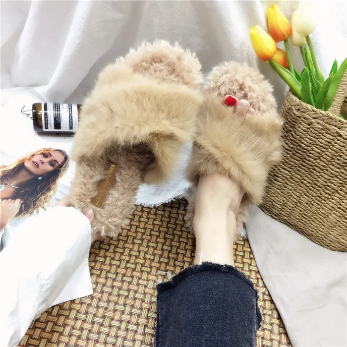 

Shoes Woman 2019 Cross-tied Plush Slippers For Adults Slipers Women Rubber Flip Flops Fur Flat New Hawaiian Rome Slides PU