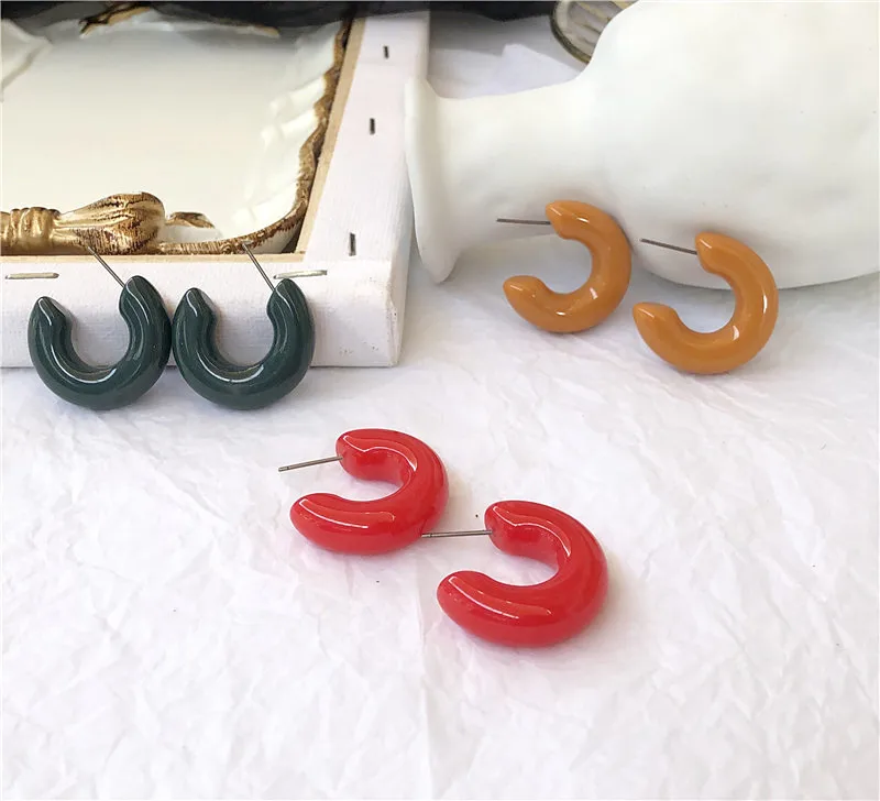 

UJBOX Geometric Circle Resin Earrings Multicolor Titanium Pin Simple Small Hoop Earrings Factory Wholesale