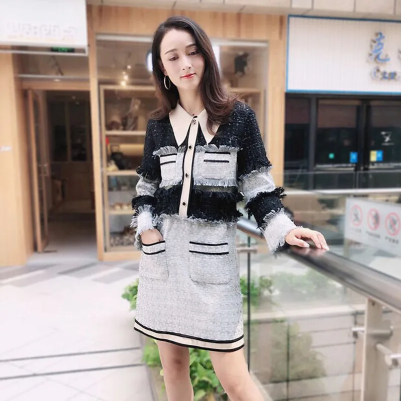 

LANMREM 2020 Spring High-end New Tassel Lapel Single-breasted Long-sleeved Loose Color Dress In The Long Section 19B-a409