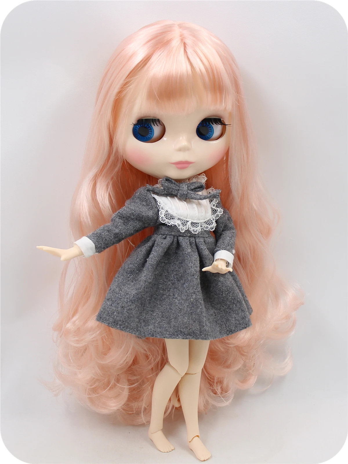 Neo Blythe Doll with Pink Hair, White Skin, Shiny Face & Custom Jointed Body 2