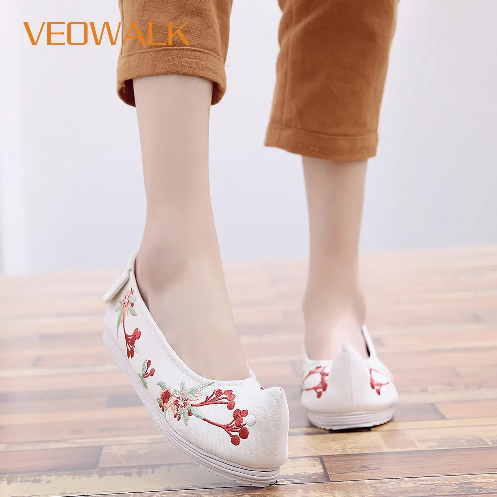 

Veowalk Flower Embroidered Women's Casual Canvas Ballet Flats Vintage Arch Toe Ladies Comfort Costume Shoes ballerines femme