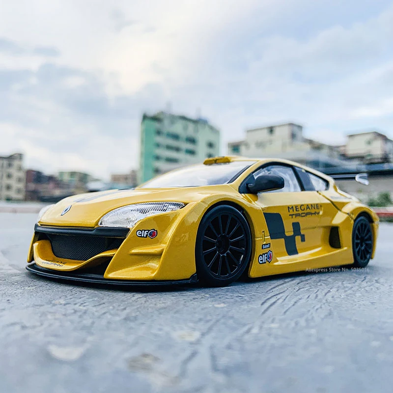 Bburago 1:24 Renault Megane скоростной путь моделирование сплава Модель автомобиля ремесла