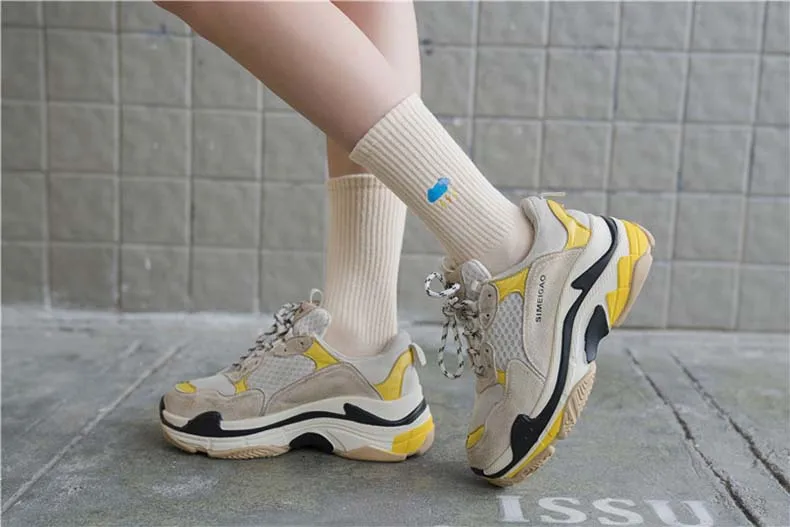 Women New Cotton Socks All Seasons Fashion Embroidery Weather Pattern Series Ladies Popular College Wild Casual Tube Socks AA15