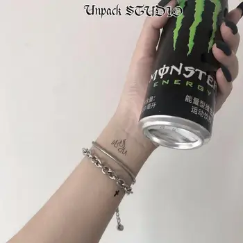 

Simplicity INS Style Cool Hip-hop Punk Street Thick Chain Bracelet Men and Women Celebrity Inspired Couple Girlfriends Bracelet