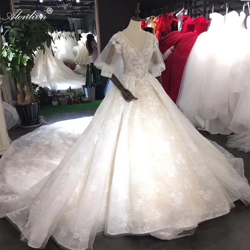 

Alonlivn Luxury Ball Gown Wedding Dress With V Neckline Of Gorgeous Lace Up Bridal Skirts Custom Made