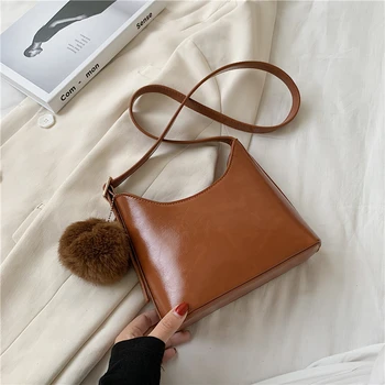 

NEW HOT SALE Handbag Women Casual bucket Bag Female Large Shoulder High Quality PU Leather Handbag With Fur Ball
