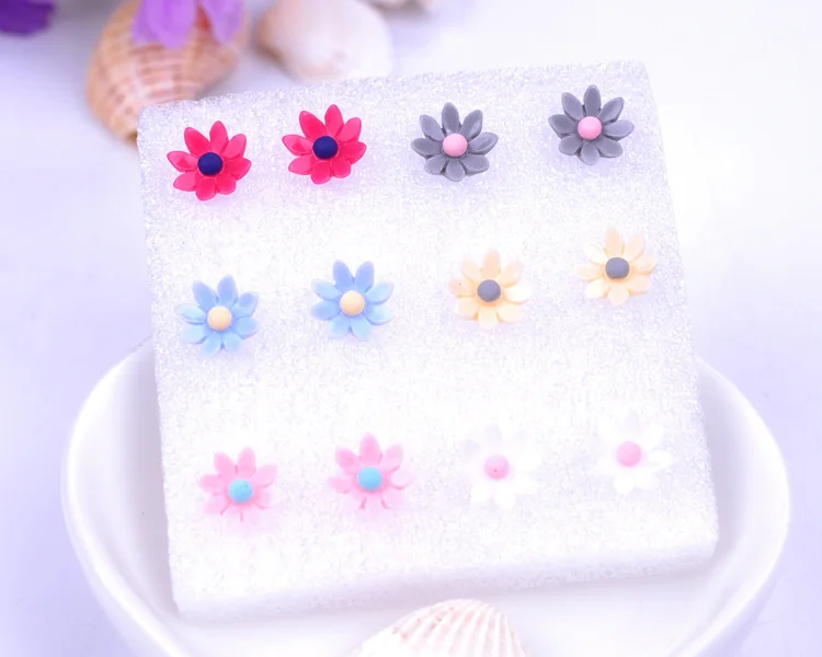 8Seasons New Fashion Colorful Rose Chrysanthemum Flower Plastic Stud Earrings Set For Women Party Club Earrings Jewelry,1Set
