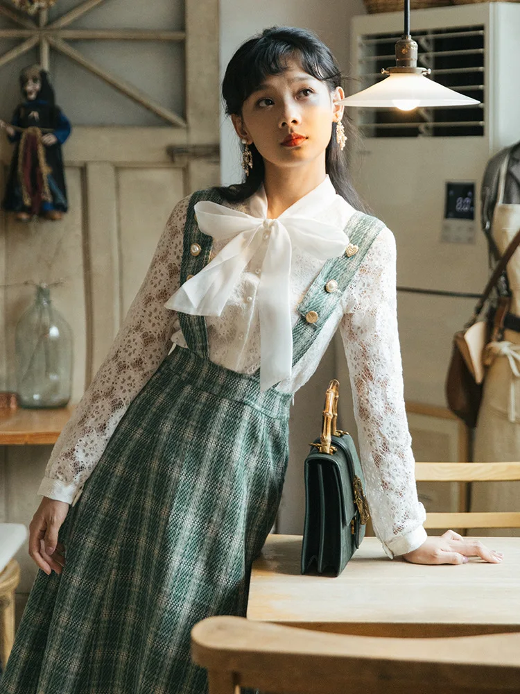 

Early Autumn And Winter 2019 New Style WOMEN'S Dress Western Style Bow Lace Blouse Collocation Elegant Suspender Strap Skirt Two