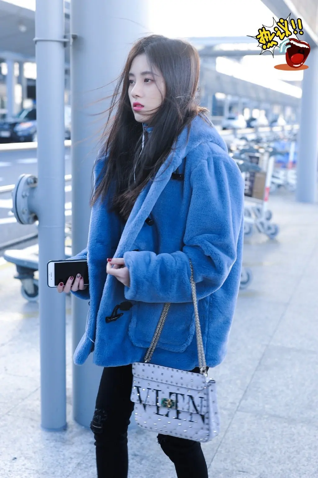 

New Loose Blue Cape Button Hooded Plush Coat In Autumn 2019 Women Jacket Coat