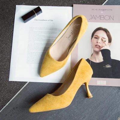 Простой, маленький, Высокие каблуки НОВЫЕ шпильки Распарованные туфли с острыми носками, с закрытым носком, черная замша, профессиональная рабочая женская обувь - Цвет: Цвет: желтый