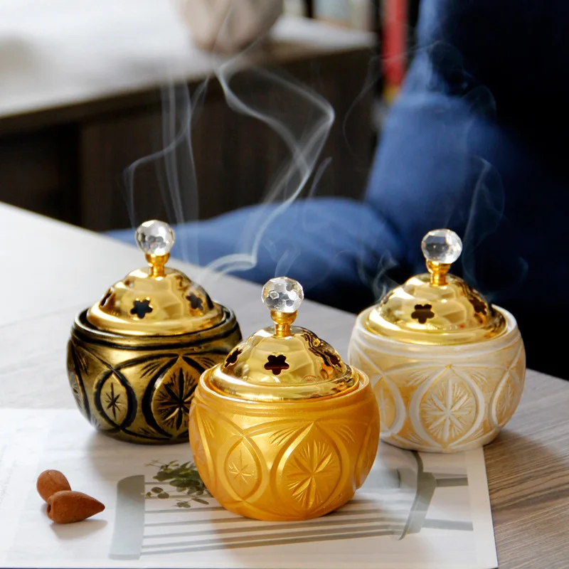 Elegant incense burner golden Aroma Diffuser Lace Resin Censer