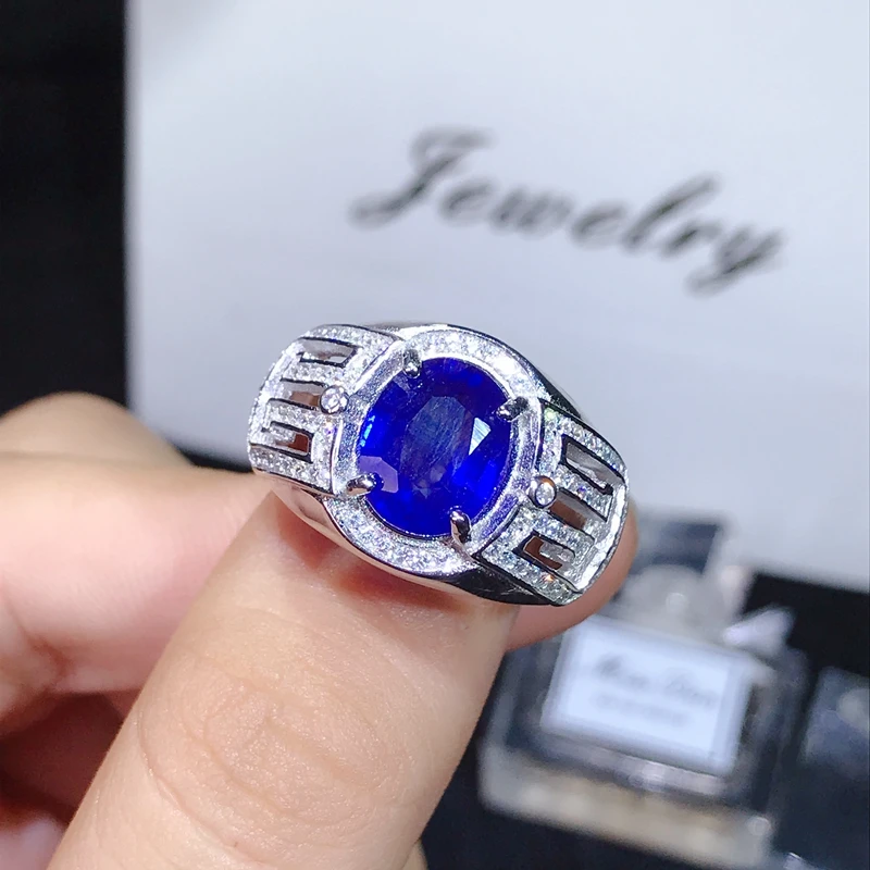 

Natural sapphire, rare gem. Men's rings. 925 Solid Silver. 4 Carat