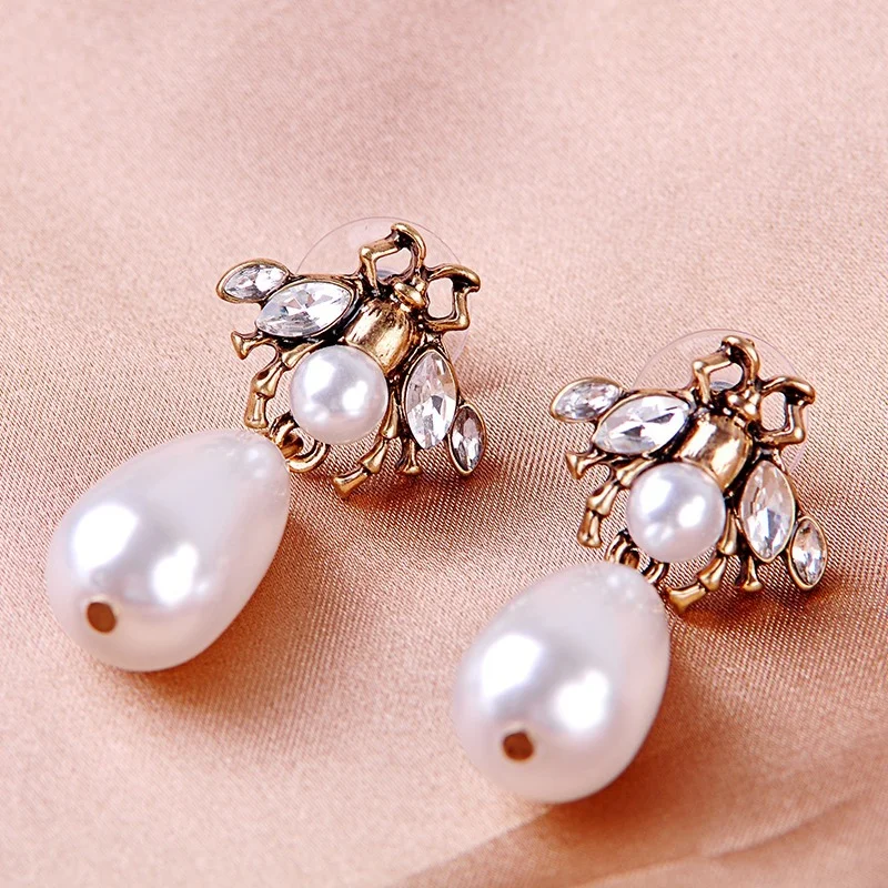 Vintage Gold Color Insects Drop Earrings Imitation Pearls Pendants Earrings Women Fashion Jewelry dangle earrings drop earrings pendant earrings long earrings golden earrings dome teardrop earrings
