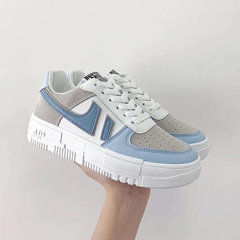 Zapatillas de deporte blancas con suela gruesa para mujer, zapatos para correr vulcanizados con plataforma, combina con todo, novedad de 2020