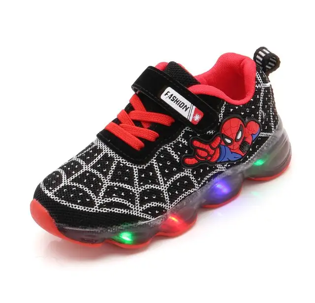 Детская спортивная обувь «Человек-паук», со светодиодной подсветкой 1