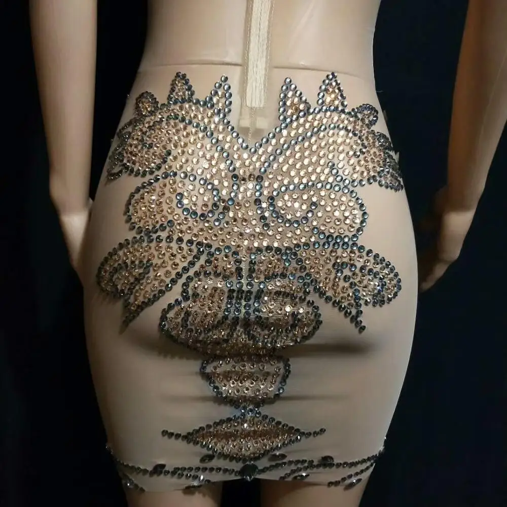 Стразы Sparkly Sexy Dress Мода Обнаженная Большой Эластичный Танец Костюм Цельный Наряд День Рождения Платье Партии Праздновать Наряд