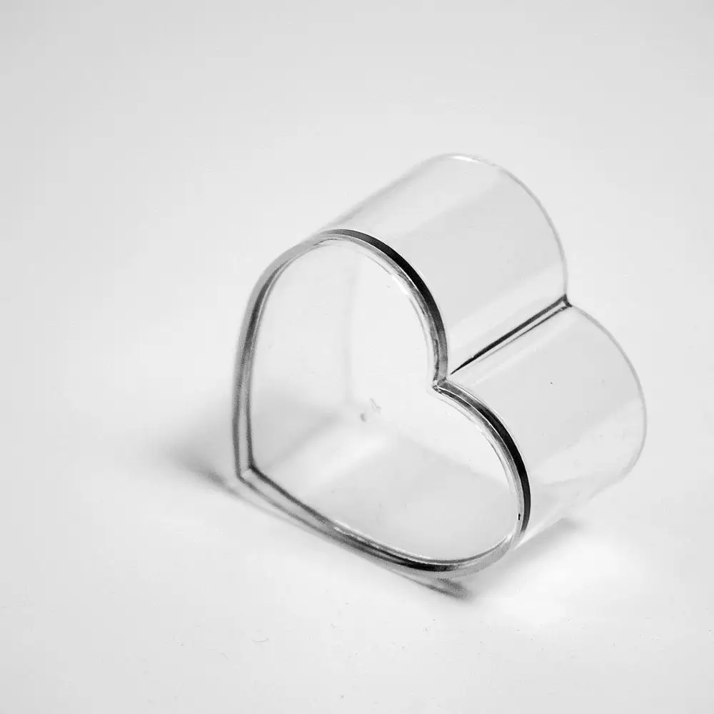Clear Plastic Tealight Candle Cups/ Love Heart Candle  Containers for wedding With wicks 40pcs