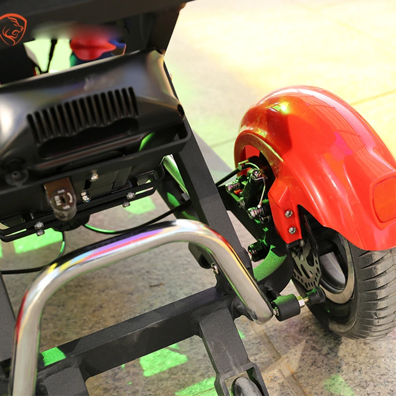 Электрический самокат для взрослых три колесных электрических скутеров трехколесного велосипеда 36V 300W Портативный складной электрический пожилой скутер