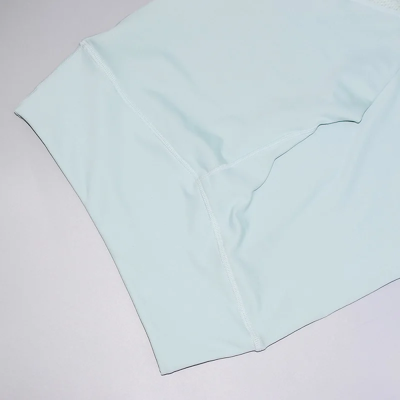 10910044989_46371432