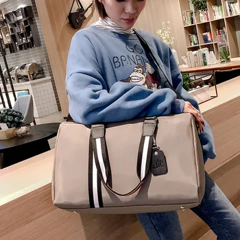 

Large capacity hand bill of lading carrying luggage bags traveling bags for women on short business trips, fitness tours