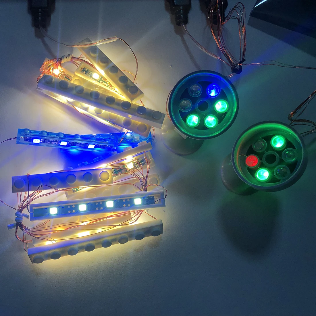 USB светодиодный элемент освещения, детали, маленькие частицы, строительный блок, игрушки, аксессуары для 10261, Рождественский подарок(только светодиодный, без комплекта