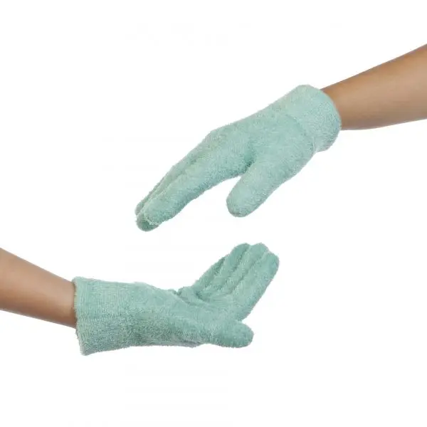 GLOVES-CREATIVE-HIGH-RES-600x600