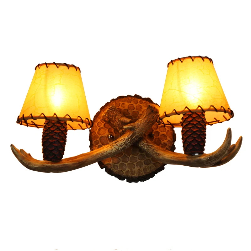 Country Retro Wall Light Imitation Pinecone Shape Wall Lamp Cafe Inn Club Bar Antler Decoration Sconce