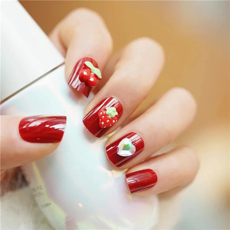 

Cute Wine Red Strawberry Rhinestone Fake Nails with Glue DIY Full Cover Short Square Head Finished Product Artificial False Nail