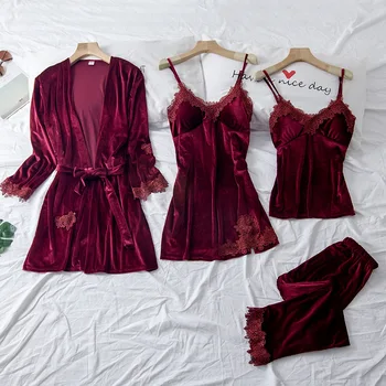 

Women Home Gold Velvet 4 Pieces Sets Pajamas Female New Nightwear With Chest Pads Ladies Sexy LaceRobe Loose Warm SleepwearXA61F
