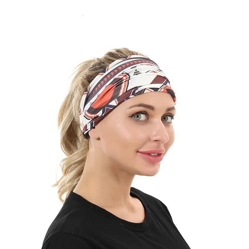 Рисунок 6 - Модная женская повязка на голову в богемном стиле