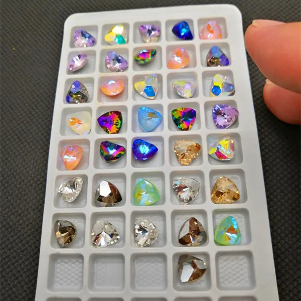 

Mocha AB Color K9 Crystal Triangle kaleidoscop Rhinestone 9 mm Glass Crystal Pointback fancy stone