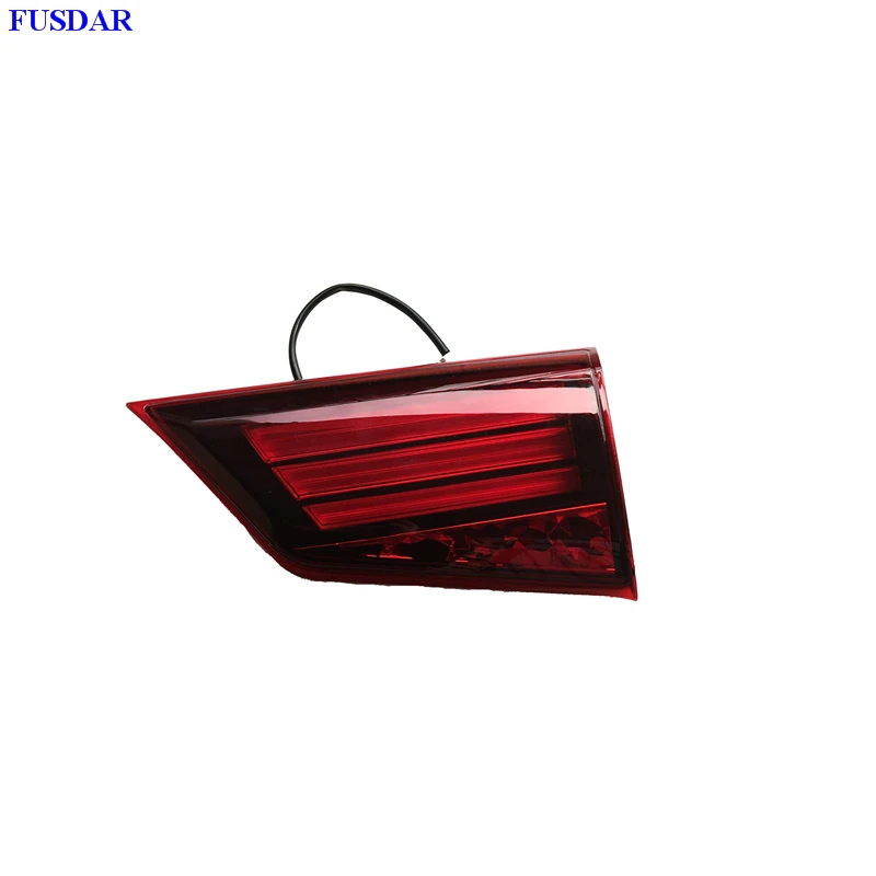 

1Pcs OEM Rear Inner Tail light Tail Lamp Right 8331A186 For Mitsubishi Outlander PHEV 2017-2018