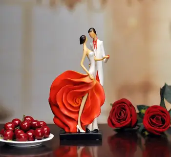 

Synthetic resin wedding European creative rose couple gift decoration