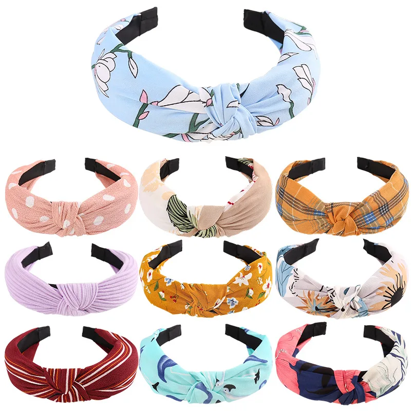 16932635935_1966749249