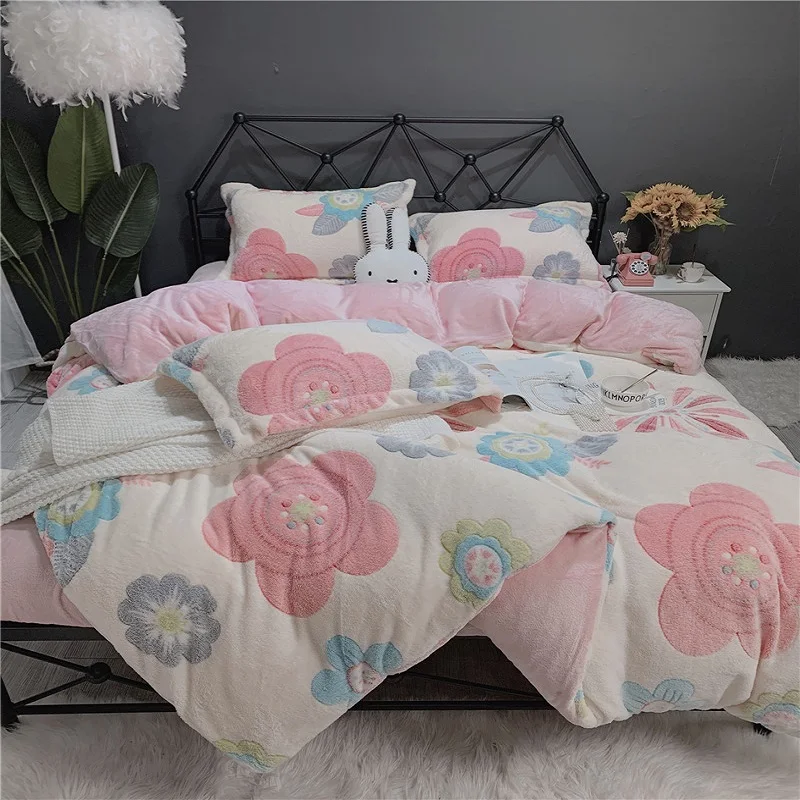 

White Winter Flannel Velvet Fleece Comfortable Flowers Printing Warm Bedding Sets Duvet cover Bed Linen Fitted Sheet Pillowcases