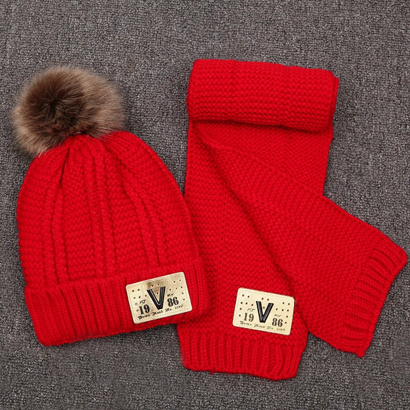 2019 winter new children's hat creative models large V letter hair ball plus velvet warm wool scarf two-piece | Аксессуары для
