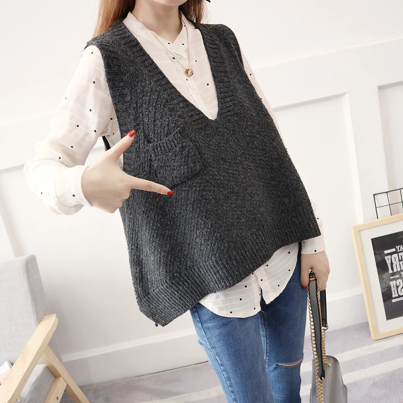 Oversized women sweater vest Autumn winter plus size women sweaters Fashion V neck casual knitting pullover with pocket