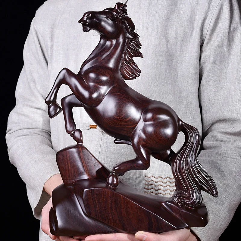 Estátua De Cavalo De Troia De Madeira Simbólica No Centro Da Cidade De  Canakkale Turquia Imagem de Stock Editorial - Imagem de militar, madeira:  166840684