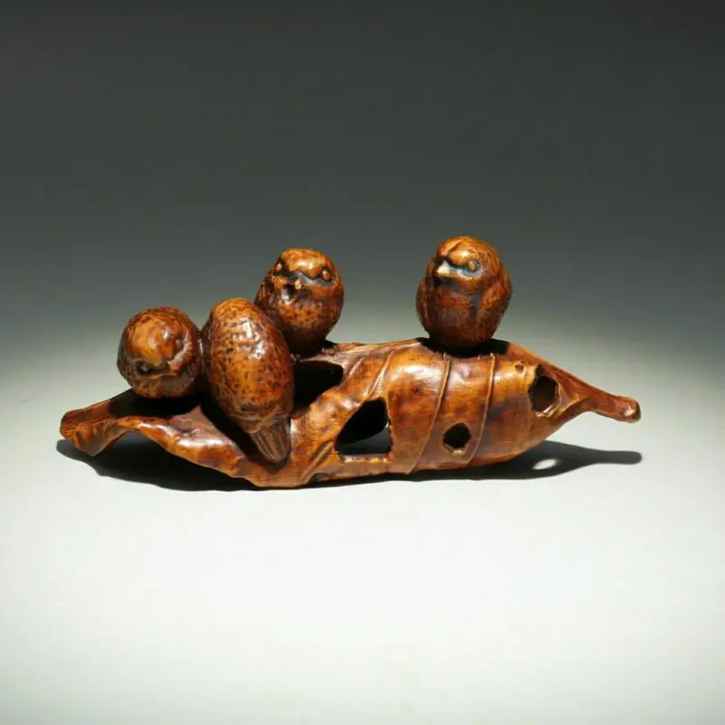 

Collect China Old Boxwood Hand-Carved Lovely Bird & Tree Leaves Delicate Statue