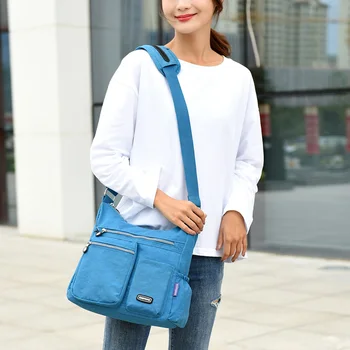 

Lightweight Casual Messenger Bags Nylon Waterproof Women Handbags Multi Pockets Bags for Women 2020 Sac a Main Ladies Hand Bag