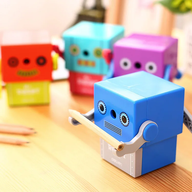 Deli 0740 Cute Robot Pencil Shapper Automatic into the Pen Pencil Sharpener Hand-cranking Pencil Sharpener Stationery