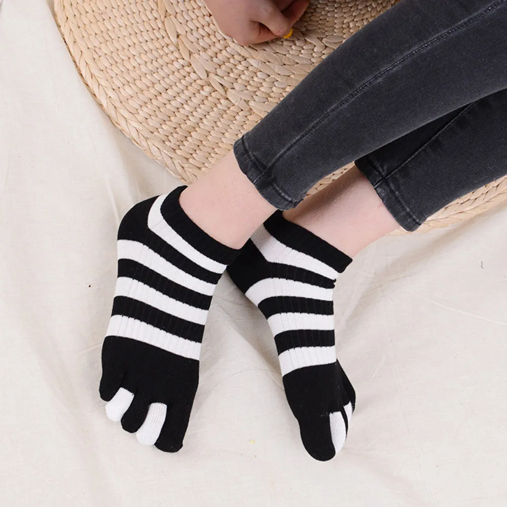 Long Cute Socks Women Cat Socks Cotton Socks Cartoon Stripe Five Finger calcetines mujer divertido chausette femme носки хлопок
